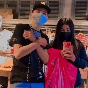 Meet your Posher, Juan